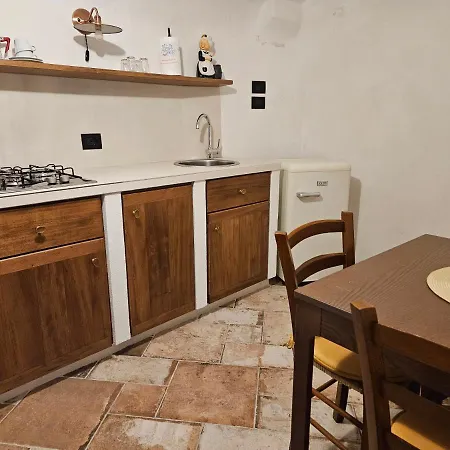 Destasu' Castel del Monte (Abruzzo)