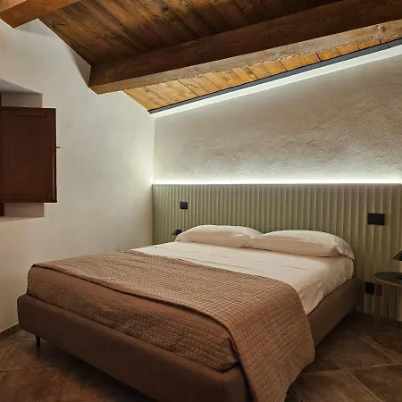 Apartament Destasu' *